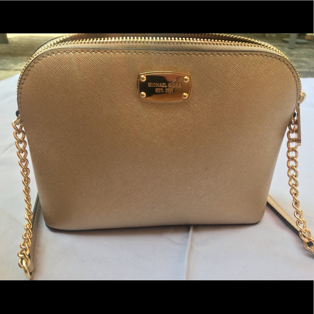Michael Kors Dome Cross Body